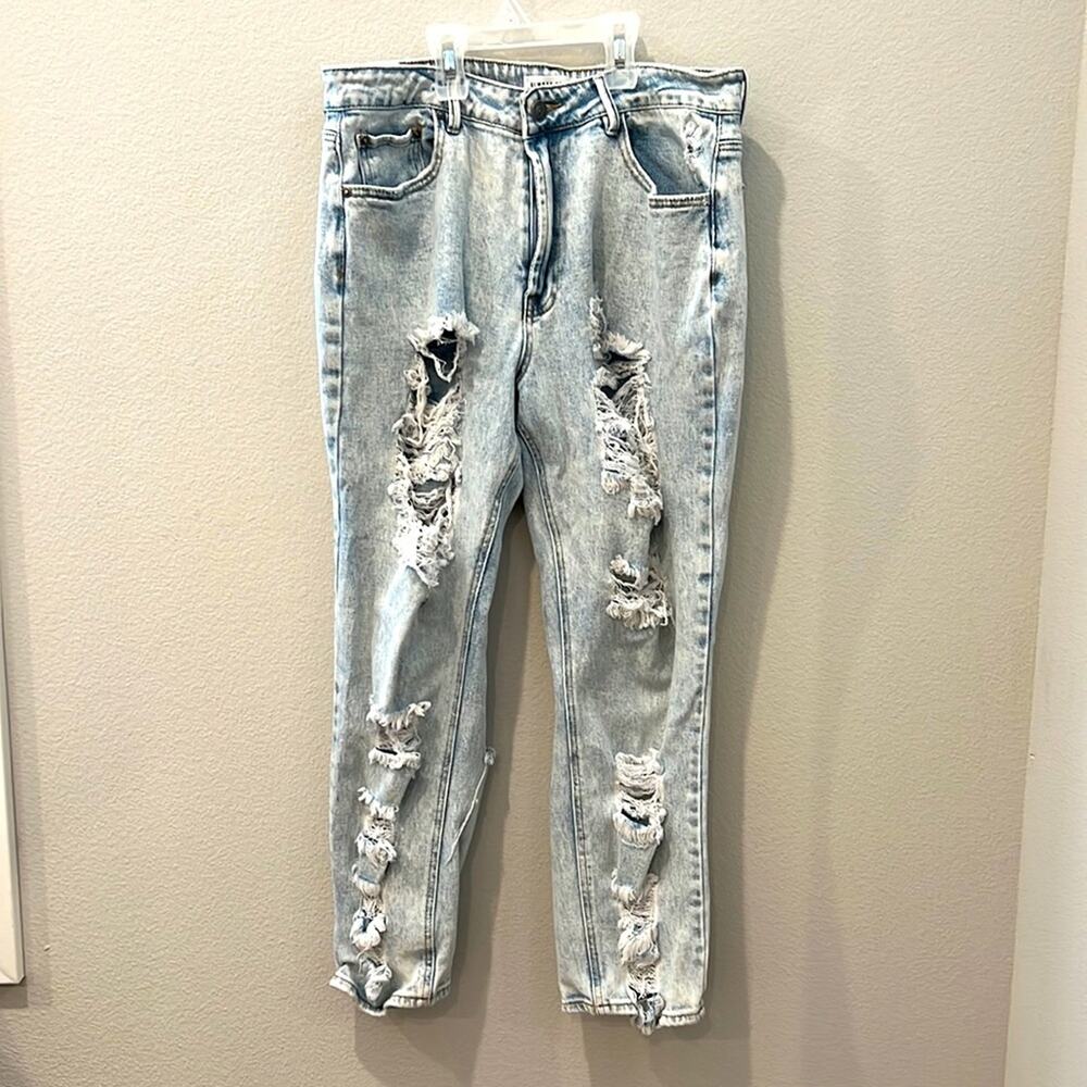 Almost Famous Ultra Distressed Denim Straight Jeans | Size 13